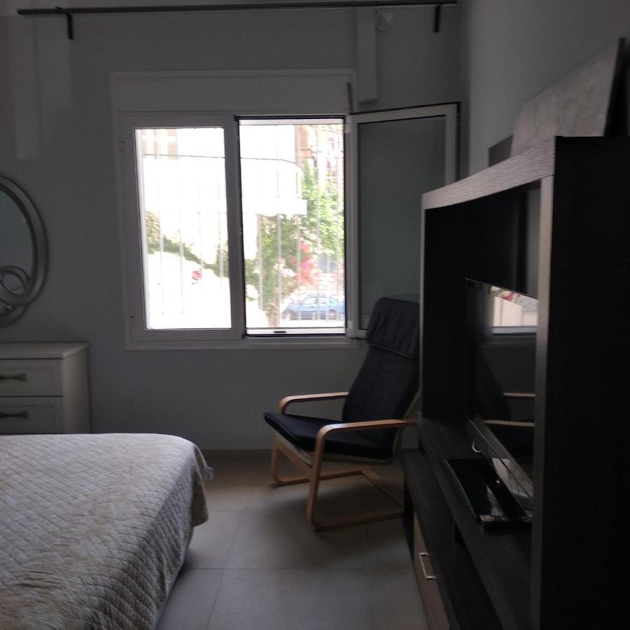 Central Town House 60M2**** بيرايوس المظهر الخارجي الصورة